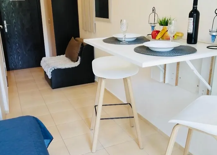 Apartment Jasmine A17 Cozy Sunny